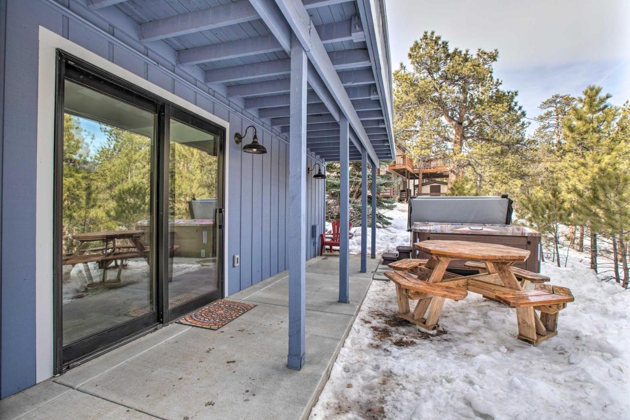 Luxe Updated Home With Grill And Hot Tub 4 Mi To Rmnp Estes Park Exteriér fotografie